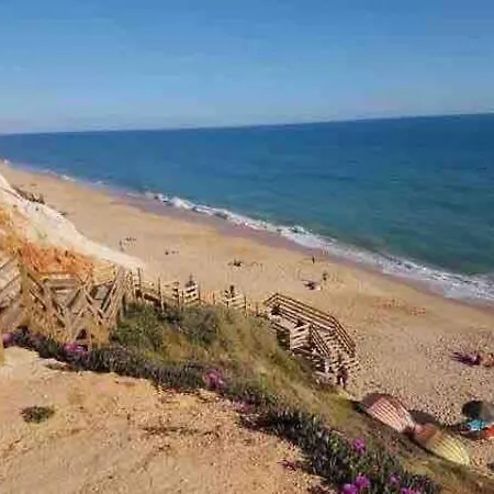 Studio Résidence Arboré Avec Piscine Albufeira
