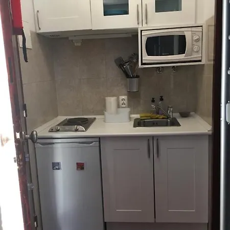 Studio Résidence Arboré Avec Piscine Apartamento